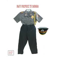 Pelaksana kegiatan keagamaan telah menggunakan pakaian standard sejak dulu. Baju Profesi Anak Kostum Polisi Anak Seragam Pilot Anak Stelan Anak Seragam Polisi Baju Polisi Shopee Indonesia
