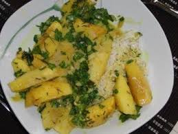 Fisch Pangasius In Currysosse Und Apfel Mit Viel Krauter Serviert Mit Basmati Kokos Reis Rezept Rezept Curry Sosse Pangasius Rezepte
