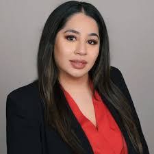 Jazmin Renteria's Instagram, Twitter & Facebook