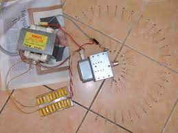 Microwave Magnetron In Free Air Measuring Spacial Distribution And Other Experiments