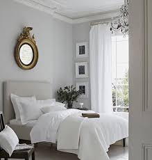 Whereas, interior designers are professionals who create designs based on optimizing the house space by arranging and replacing the home accessories such as furniture, lamps & lightings, and other dcor items. Best Feng Shui Bedroom Layouts