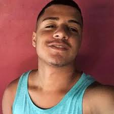 Allan Mendes (@AlanMendes97)