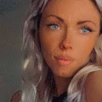 Jade Lloyd's Instagram, Twitter & Facebook