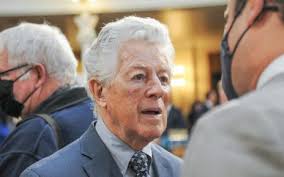 Richard Howell Archives