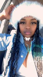 Tiffany Glaze's Instagram, Twitter & Facebook