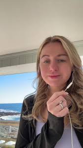 Ella Vanderbilt-Frie (@ellahazel328)