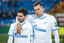 The official page artem dzyuba footbal player russian national football team and zenit fc player #22. Dzyuba Psihanul Otpisalsya Ot Sbornikov V Instagrame Razozlilsya Na Fanatov I Pozhalovalsya Pryadkinu Sport Na Biznes Online