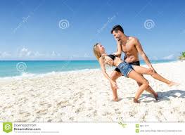 Villarreal club de futbol, sociedad anonima deportiva is responsible. Tanzen Des Glucklichen Paars Mit Liebe Am Strand Stockbild Bild Von Umarmen Weichheit 99111217