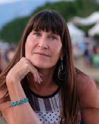 A co-production with Royal Manitoba Theatre Centre