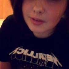 Kara Wakefield's Instagram, Twitter & Facebook