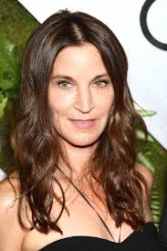 Amanda Bateman's Instagram, Twitter & Facebook