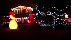 Candy cane lane är bunden av oklahoma avenue i söder, montana avenue i norr och 96th och 92nd streets i väst och öst. Candy Cane Lane Kelowna Bc 2015 Merry Christmas One And All Youtube Youtube