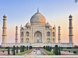 It was commissioned in 1632 by the mughal emperor shah jahan (reigned from 1628 to 1658) to house the tomb of his favorite wife, mumtaz mahal; Taj Mahal Wallpapers For Mobile Wallpaper Cave