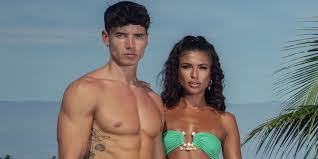 Too Hot To Handle: Emily & Cam Move In Together As Relationship Grows