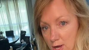 Amazon.com: Dawn Platinum Dish Soap Liquid, Dishwashing Liquid, Grease  Removal, Fresh Rain, 3x24oz + Sponge Bundle : Health & Household