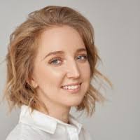 Sarah Erb's Instagram, Twitter & Facebook