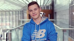 Grał pawełka w serialu polsatu rodzina zastępcza (2009). Mama Zdrojkowskiego Podbija Instagram Widzieliscie Jej Seksowne Cialo Dziecko I Figura