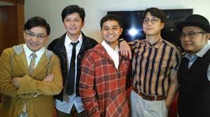 Chordtela meskipun engkau telah pergi mungkin takkan kembali. Chord Kunci Gitar Dan Lirik Lagu Mengejar Mimpi Yovie And Nuno Jendela Hatimu Tertutup Untukku Tribunstyle Com