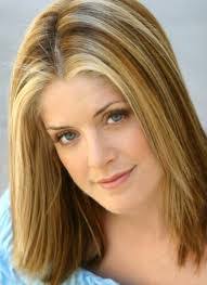 Julie Biscotti's Instagram, Twitter & Facebook