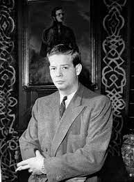 Maybe you would like to learn more about one of these? Galerie Foto Regele Mihai Din TinereÈ›e La Cele Mai Recente Imagini Publicate De Casa RegalÄƒ Digi24