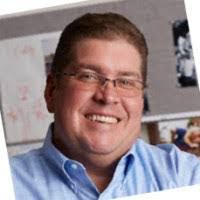 Daniel Kee's Instagram, Twitter & Facebook