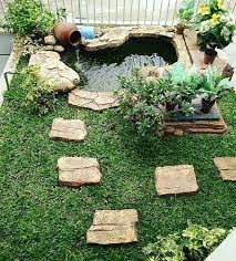 Bila etalase tersebut tertata indah tentu akan menarik perhatian dan memberi kesan baik anda bisa menyatukannya dengan kolam renang, atau menambahkan kolam ikan, mini playground dengan sliding, monkey bar, rumah kelinci atau. Pin On Ide Taman