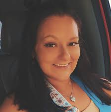 Debbie Lynn Combs, age 61, of Hazard, KY, passed away