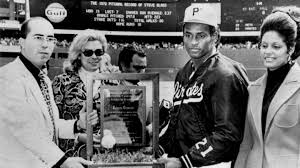 Roberto Clemente: Premonitions and his 3,000th hit