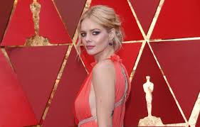 Самара уивинг родилась 23 февраля 1992 года в аделаиде, австралия. Wallpaper Look Model Makeup Actress Samara Weaving Samara Weaving Images For Desktop Section Devushki Download