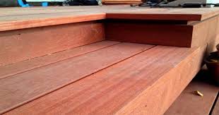 Kayu merupakan bahan konstruksi yang dapat diperbaharui. Baguskah Kayu Meranti Untuk Furniture Mebel Kayu Kita