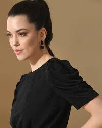 Women Slim Fit Round-Neck Top