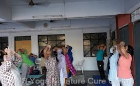 yoga cles for women in khamasa