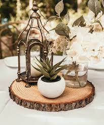 Pin On Wood Slice Centerpieces