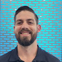 Jesse Parrott's Instagram, Twitter & Facebook