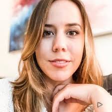 Bailey Hurlburt (@baileyhurlburt)