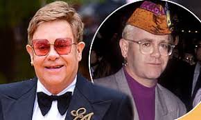 Sir Elton John 72 Celebrates 29 Years Of Sobriety Daily