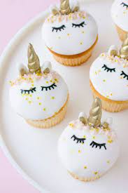 So many fun & easy to make cupcake ideas that will be a hit with your family or next gathering! 40 Cool Cupcake Decorating Ideas