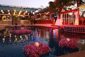 If you are hosting your party at a public. Swimming Pool Party Decor Picture Of Vantage Restaurant Pattaya Tripadvisor