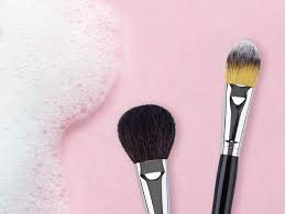 Can't get dried polyurethane off your paint brush? How To Clean Makeup Brushes Best Makeup Brush Cleaners And Tips