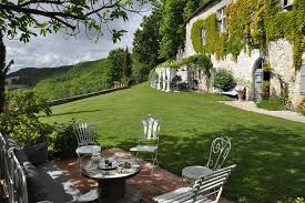 Le Relais De Roqueferau Chambres D Hotes Et Gites Dans Le Lot Et Garonne Lot Et Garonne Exterieur Jardins