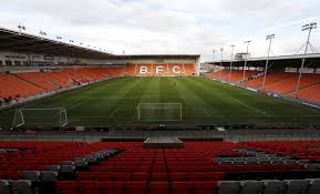 Listen to 70 blackpool fc football songs and blackpool soccer chants from bloomfield road. One Of The Greatest Days In Blackpool Fc History Plenty Of Fans And Players Alike Rejoice After Homecoming Football League World