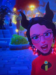 Halloween run through shipyards