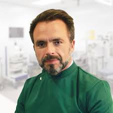 LEADING INTERNAL MEDICINE SPECIALIST JOINS WILLOWS VETERINARY CENTRE