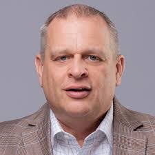 Ryan Riddell's Instagram, Twitter & Facebook