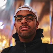 Desmond Hester's Instagram, Twitter & Facebook