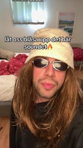 #alexceesay#grisch#laidback