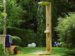 Toom Kreativwerkstatt Selber Bauen Und 333 Gewinnen Gartendusche Gartendusche Selber Bauen Wasserspielplatz