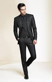 Schwarzer Anzug Schwarze Bedruckte Weste Dunkelgraues Businesshemd Schwarze Leder Derby Schuhe Fur Herren Schwarzer Anzug Brautigam Anzug Grau Schwarze Anzug Manner