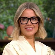 Coronation Street Sally Carman's two-word 'clue' as Abi and Carl Webster  'rumbled'