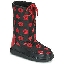 Vind fantastische aanbiedingen voor love moschino stiefel. Love Moschino Stiefel Schwarz 6b0b3a